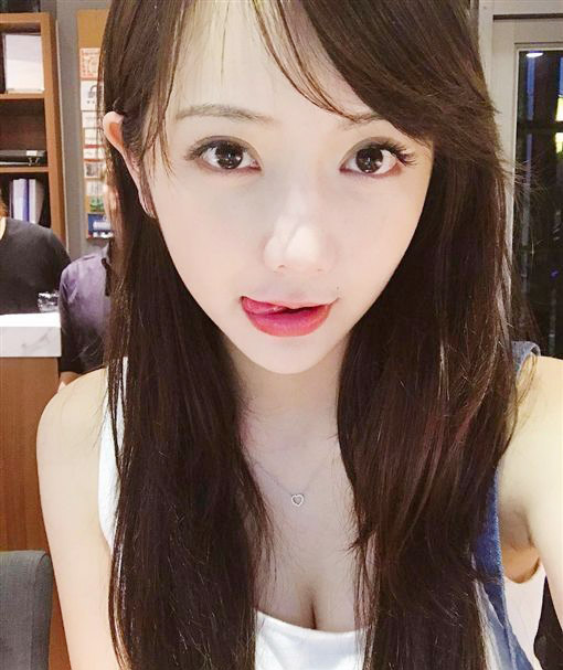 上海私人伴游女孩美工兴含风小姐姐-资讯